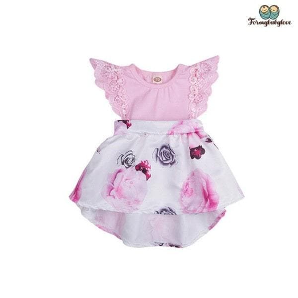 Robe fille rose avec des fleurs